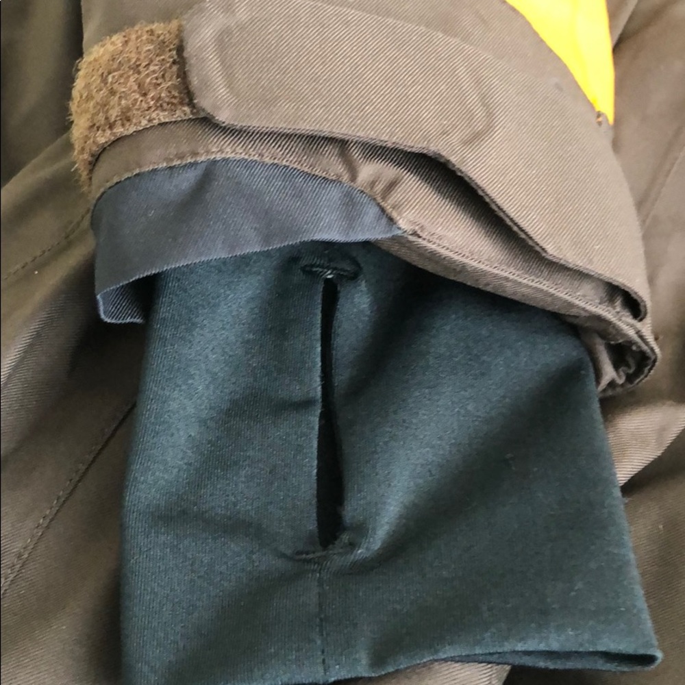EUC Orage Brown Ski/Snowboarding Jacket - Picture 6 of 15